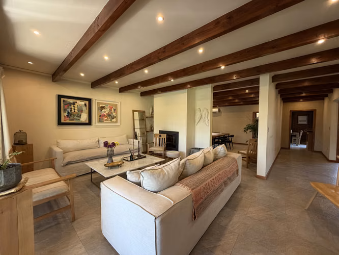 EXCELENTE CASA EN VENTA