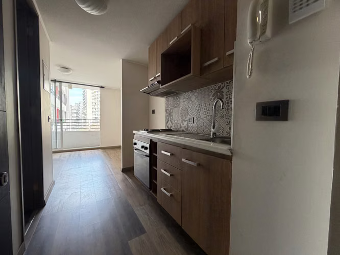 SE ARRIENDA HOME ESTUDIO, METRO ECUADOR, ESTACIÓN CENTRAL