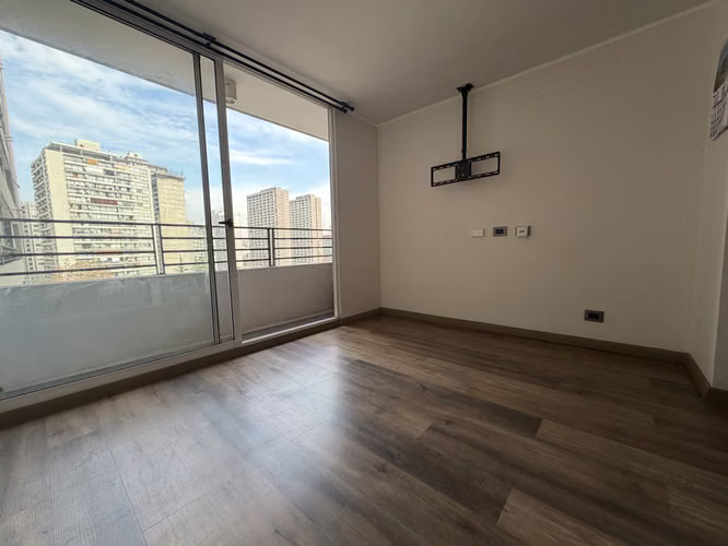 SE ARRIENDA HOME ESTUDIO, METRO ECUADOR, ESTACIÓN CENTRAL
