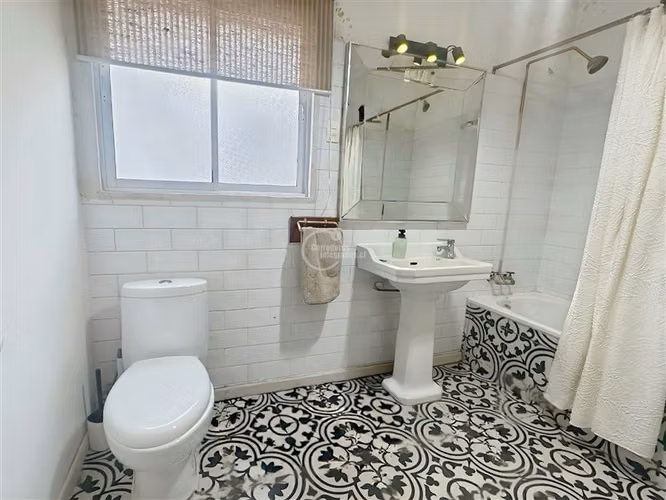 Casa en arriendo de 4 dorm. en Viña del Mar