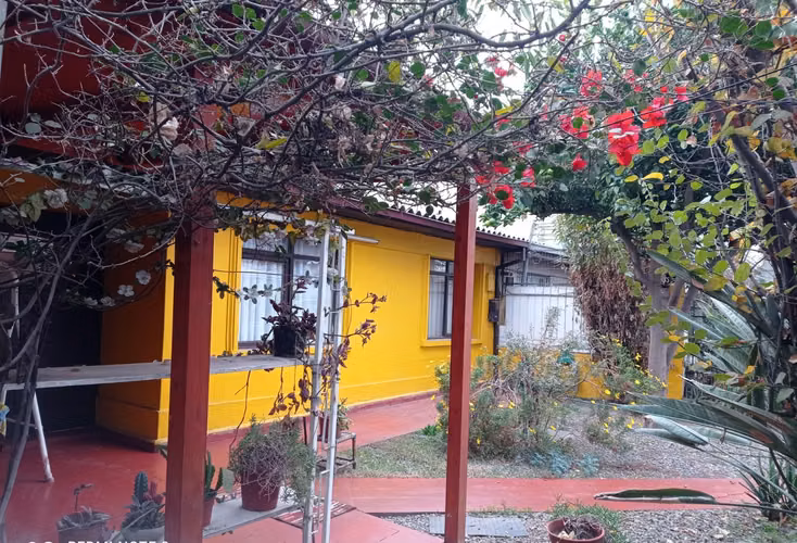 Hermosa Casa En Venta Conchalí Cod. 2156