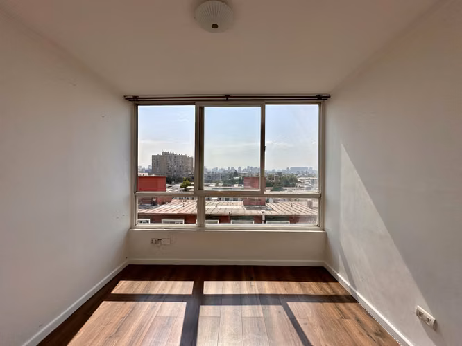 REMODELADO DEPTO EN VENTA 2D1B CON ESTACIONAMIENTO