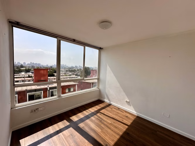 REMODELADO DEPTO EN VENTA 2D1B CON ESTACIONAMIENTO