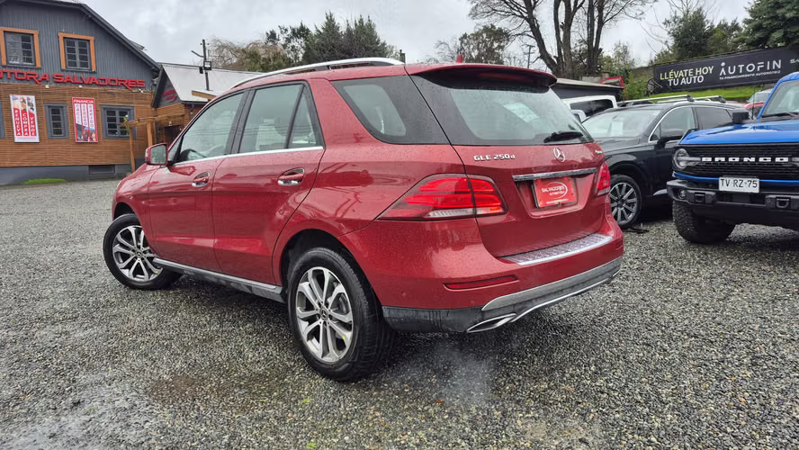 MERCEDES BENZ GLE 250D 2017