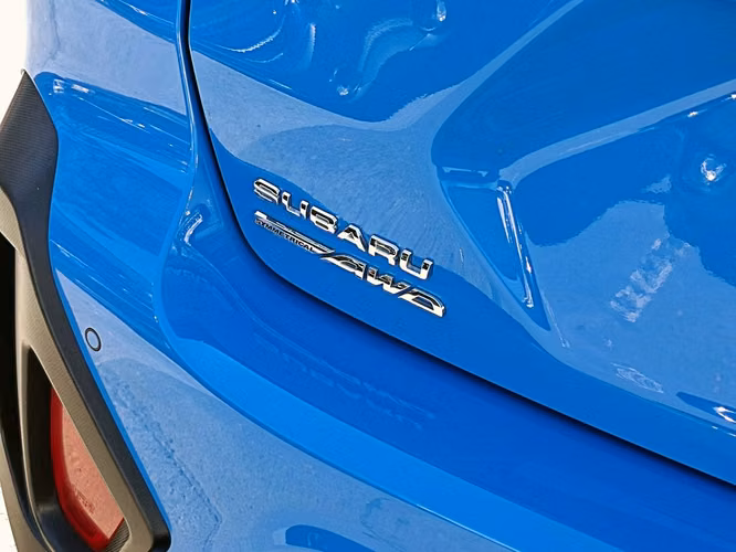SUBARU CROSSTREK 2025