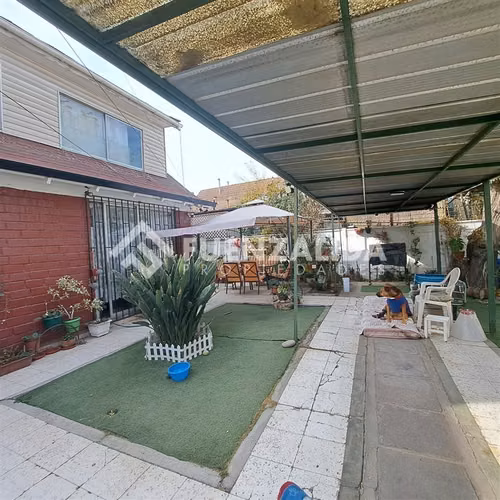 Casa en venta de 6 dorm. en El Bosque