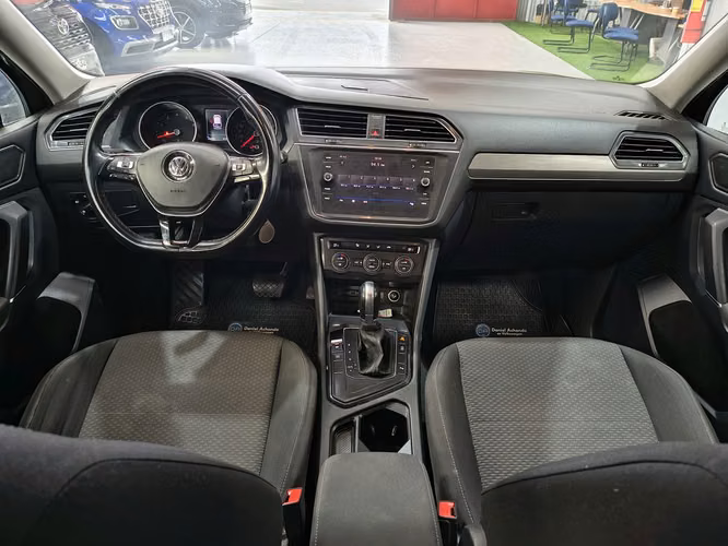 VOLKSWAGEN TIGUAN 2018
