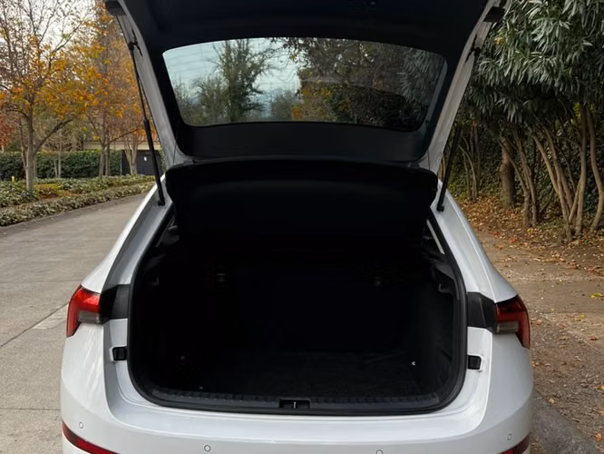 SKODA SCALA 1.5L TURBO TSI AMBITION AUT DSG7 AÑO 2024