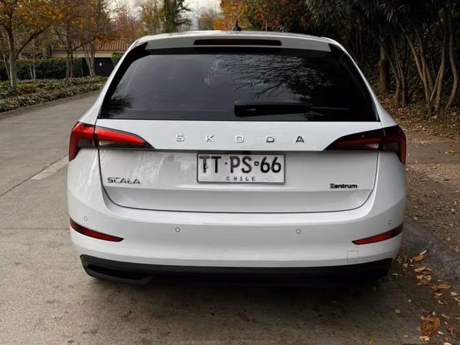 SKODA SCALA 1.5L TURBO TSI AMBITION AUT DSG7 AÑO 2024