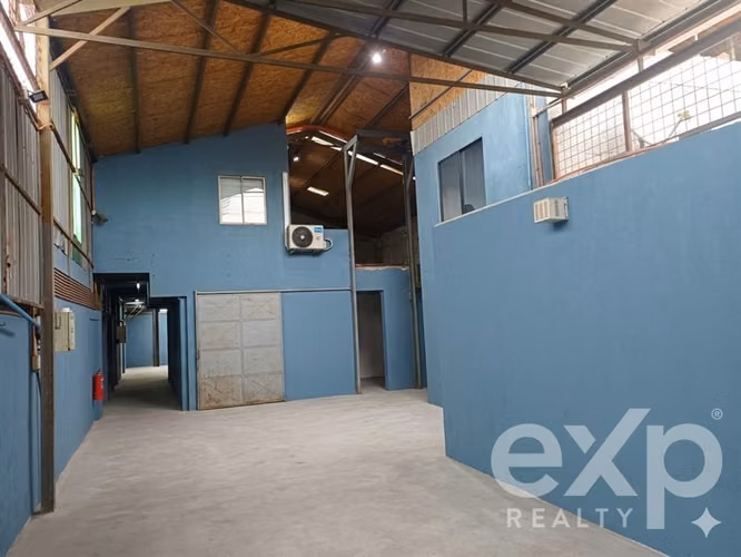 Industrial en venta en La Cisterna