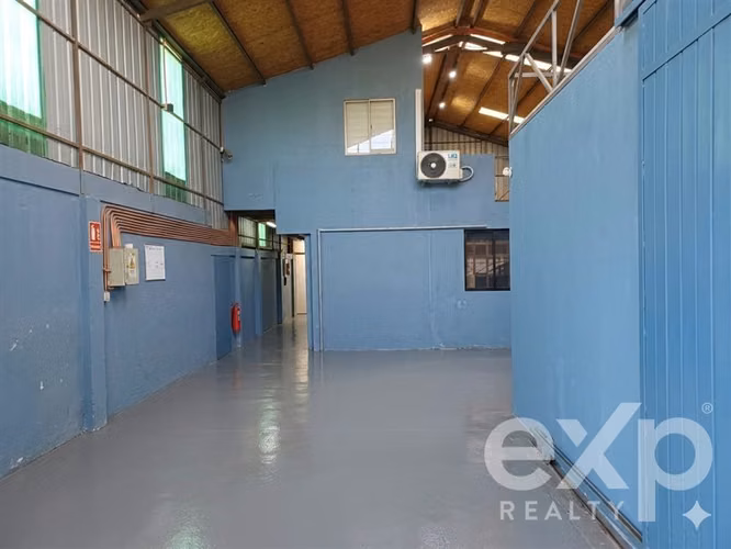Industrial en venta en La Cisterna
