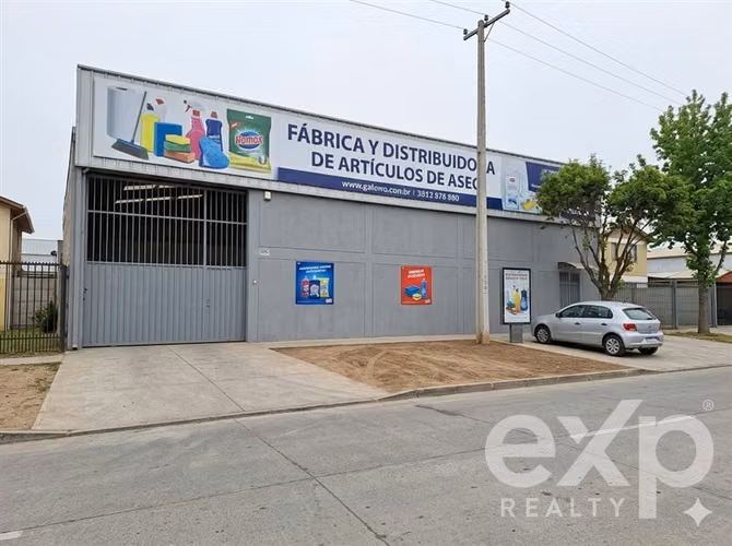 Industrial en venta en La Cisterna