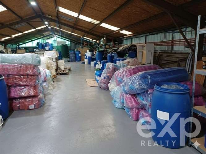 Local Comercial e Industrial en venta en La Cisterna