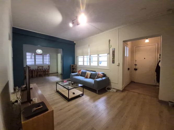 Amplio, Remodelado En Inmejorable Ubicación