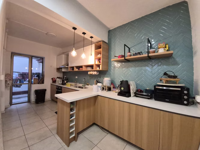 Amplio, Remodelado En Inmejorable Ubicación