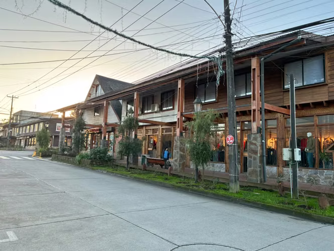 SE ARRIENDA HOTEL PANGUIPULLI CENTRO CIUDAD