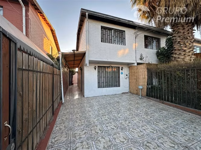 Casa 2D en Puente Alto - Colegios y comercio