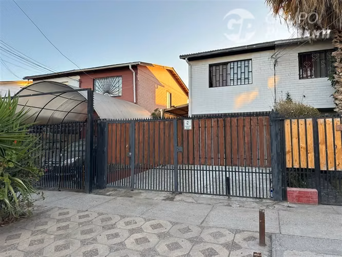 Casa 2D en Puente Alto - Colegios y comercio