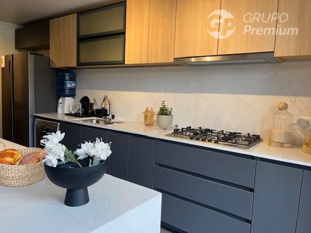 Departamento en venta de 4 dorm. en Las Condes