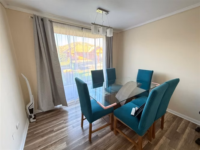 SE ARRIENDA CASA 3D 3B CONDOMINIO AYRES DE CHICUREO