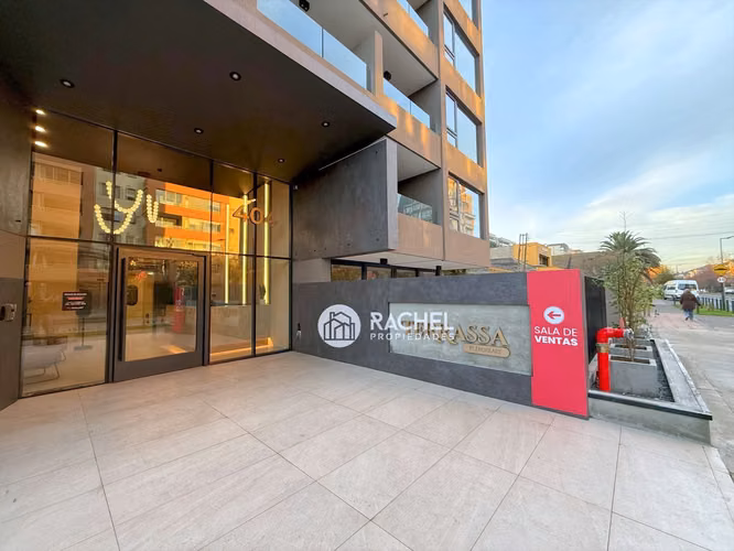 SE ARRIENDA DEPTO ESTUDIO NUEVO CON ESTACIONAMIENTO - Sector Avda Alemania, Edificio Terrassa
