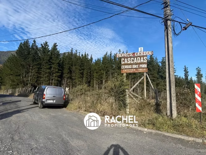 EN VENTA 2 TERRENOS DE 1,53 HECTAREAS CAMINO PUCON-CABURGUA