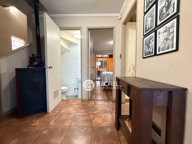 SE VENDE LINDA CASA AMPLIADA CON QUINCHO - Barrio Los Arquitectos