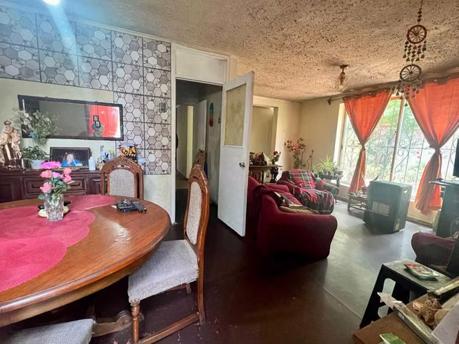 casa con terreno de 330 M2 en venta (170671)