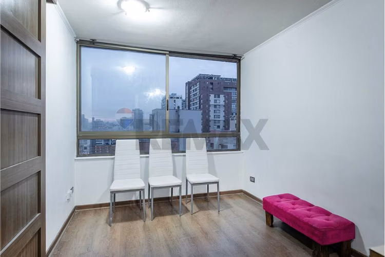 Oportunidad dpto en arturo prat/eleuterio ramirez