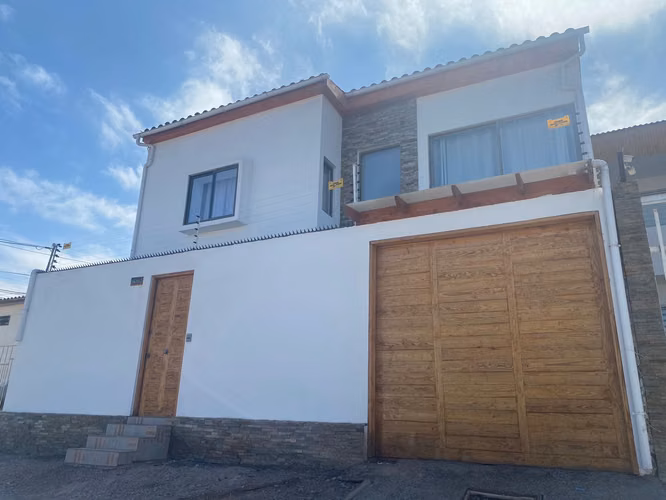 Exclusiva casa amoblada para empresas (170654)