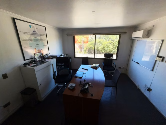 EN VENTA, amplia y cómoda oficina con excelente ubicación en Macul
