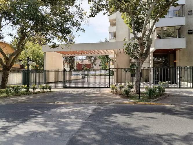 Acogedor y cómodo departamento con excelente  ubicación, Ñuñoa - Imagen 2