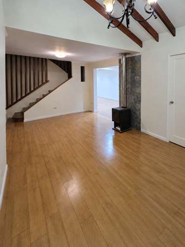  ¡Amplia Casa en Arriendo, con distintos espacios para compartir, ubicada en condominio; Año Corrido.