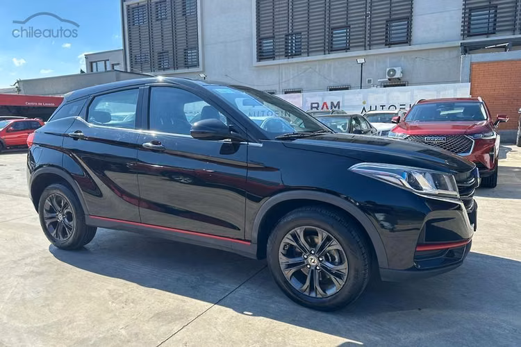 Dfsk 500 1.5 LUXURY 4X2 MT 5P.
