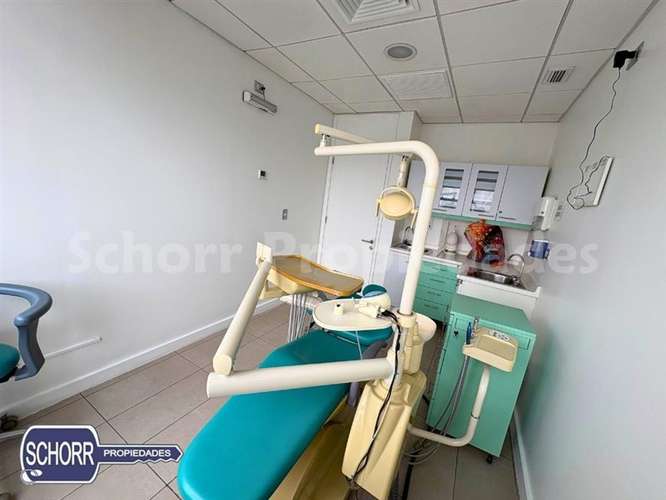 arriendo consulta dental equipada completa con 2 sillones.