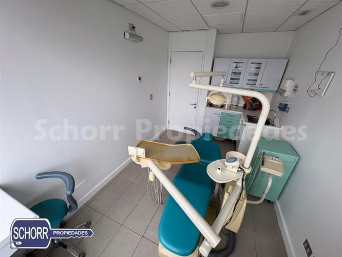 arriendo consulta dental equipada completa con 2 sillones.