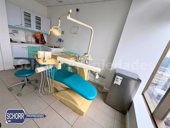 arriendo consulta dental equipada completa con 2 sillones.
