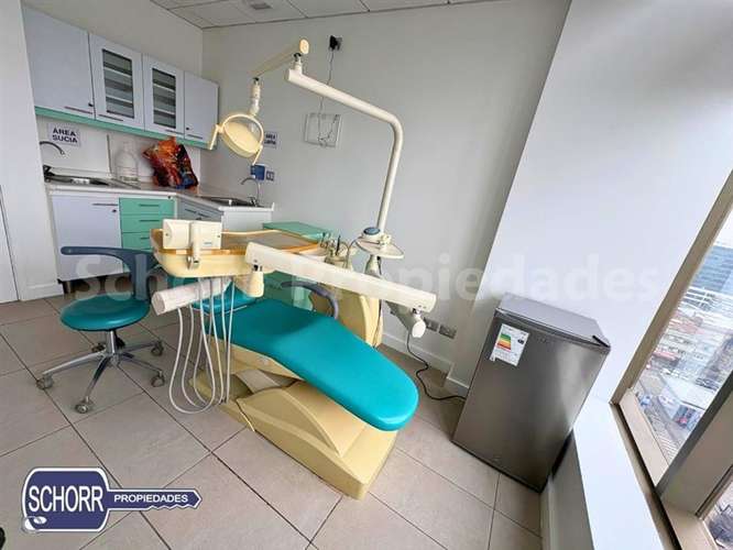 arriendo consulta dental equipada completa con 2 sillones.