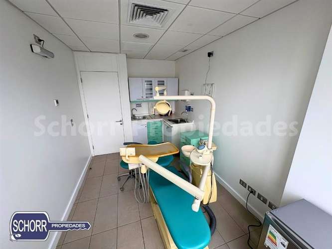 arriendo consulta dental equipada completa con 2 sillones.