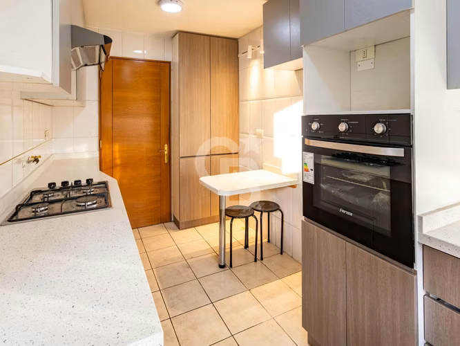 Amplio y Remodelado 4D/3B | 2Est + Bodega