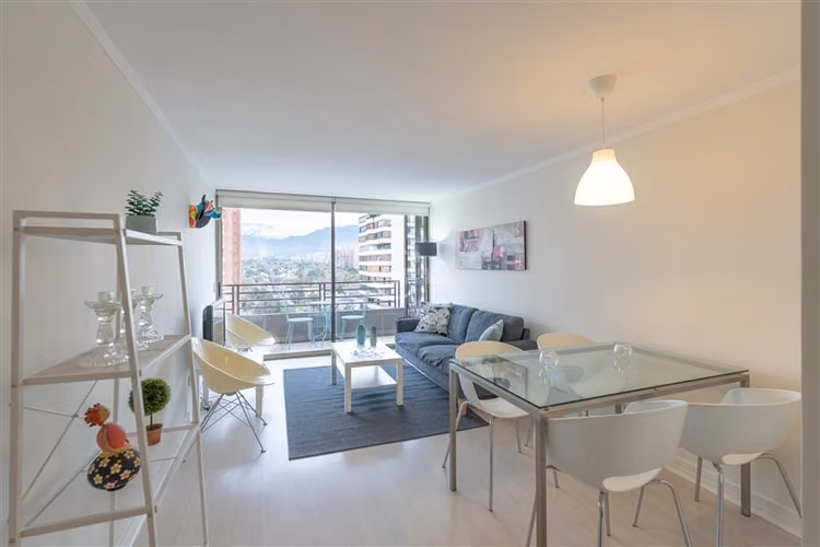 Departamento en arriendo de 2 dorm. en Las Condes