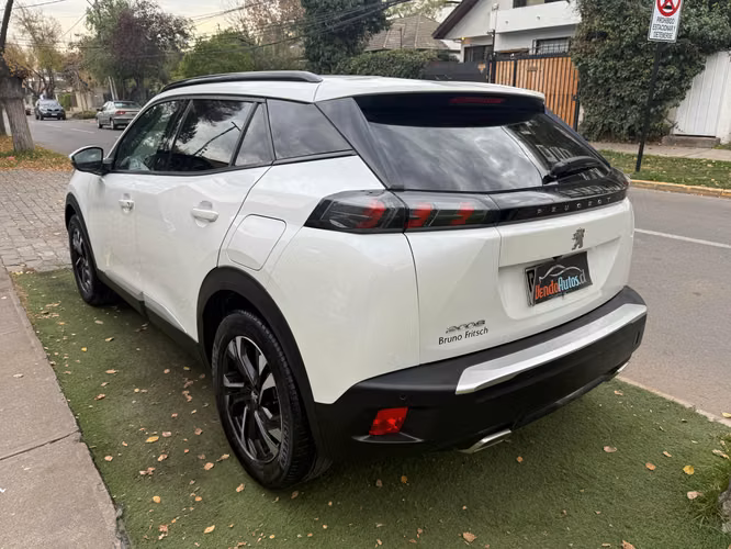 Peugeot 2008 2022 - Imagen 6