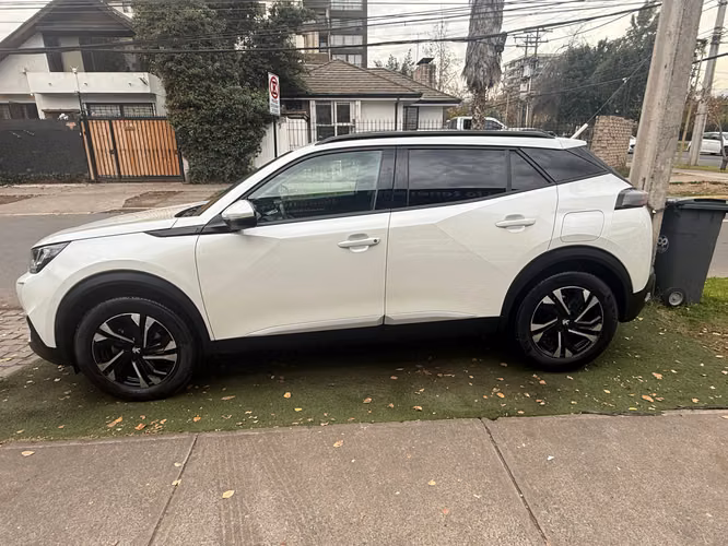 Peugeot 2008 2022 - Imagen 5
