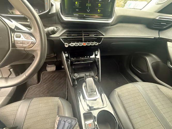 Peugeot 2008 2022 - Imagen 16