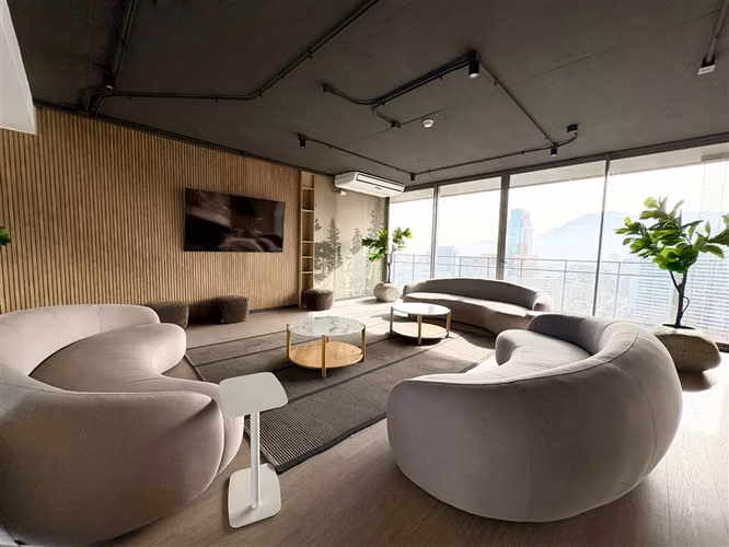 Departamento en arriendo de 2 dorm. en Las Condes