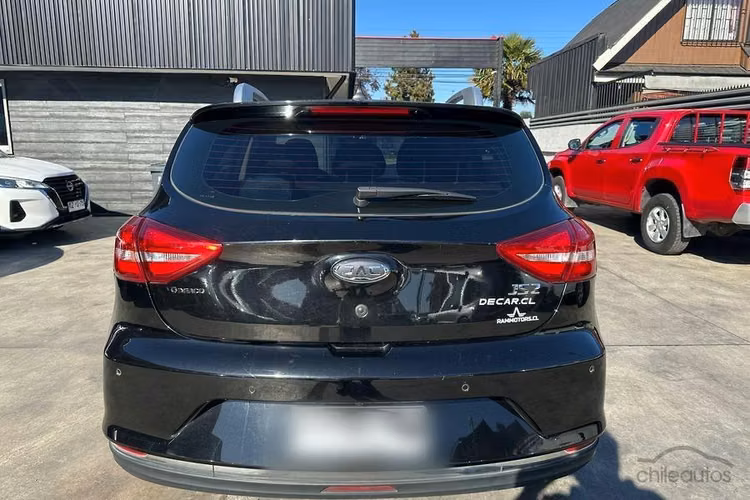 Jac Js2 1.5 LUXURY 4X2 BICOLOR MT 5P. - Imagen 5