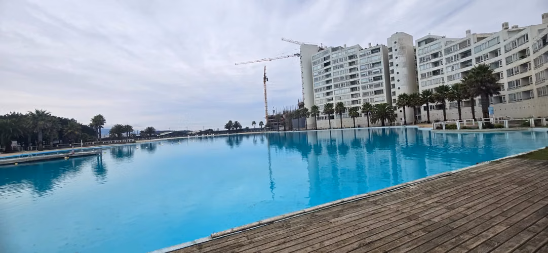 SE ARRIENDA DEPARTAMENTO AMOBLADO, CONDOMINIO OLAS.