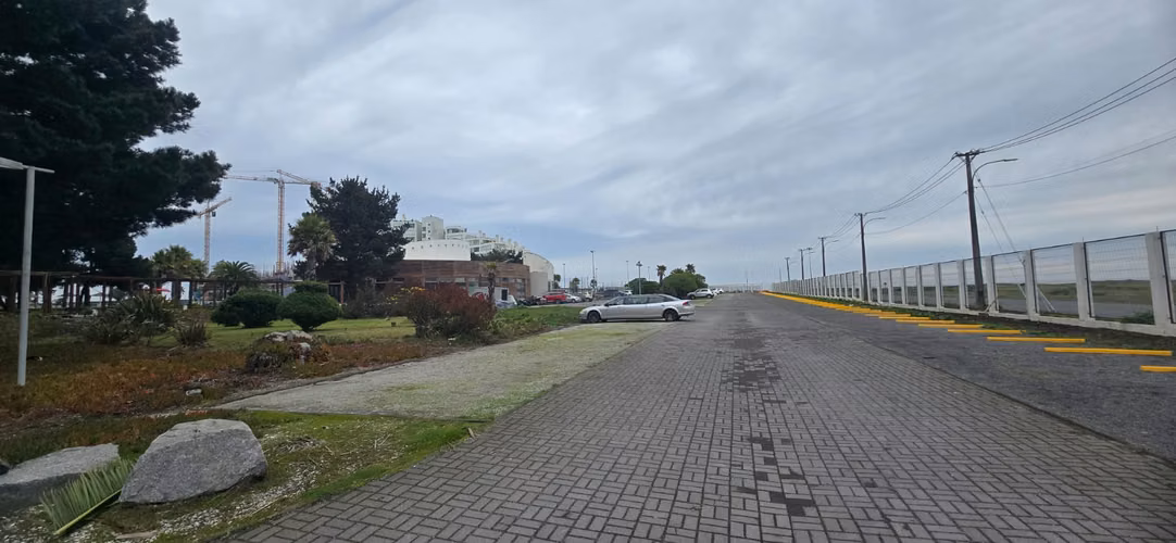 SE ARRIENDA DEPARTAMENTO AMOBLADO, CONDOMINIO OLAS.
