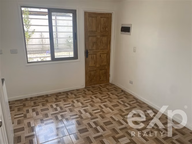 Casa arriendo de 3 dorm-1 baño-1 est- Condominio La Cisterna