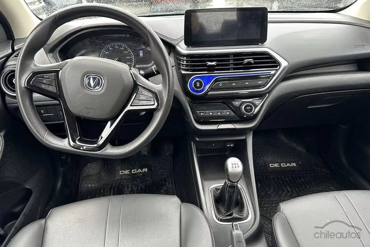 Changan Alsvin 1.4 LUXURY 4X2 MT 4P. - Imagen 6